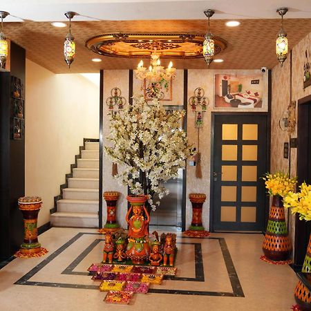 Spago Inn مهاباليبورام المظهر الخارجي الصورة