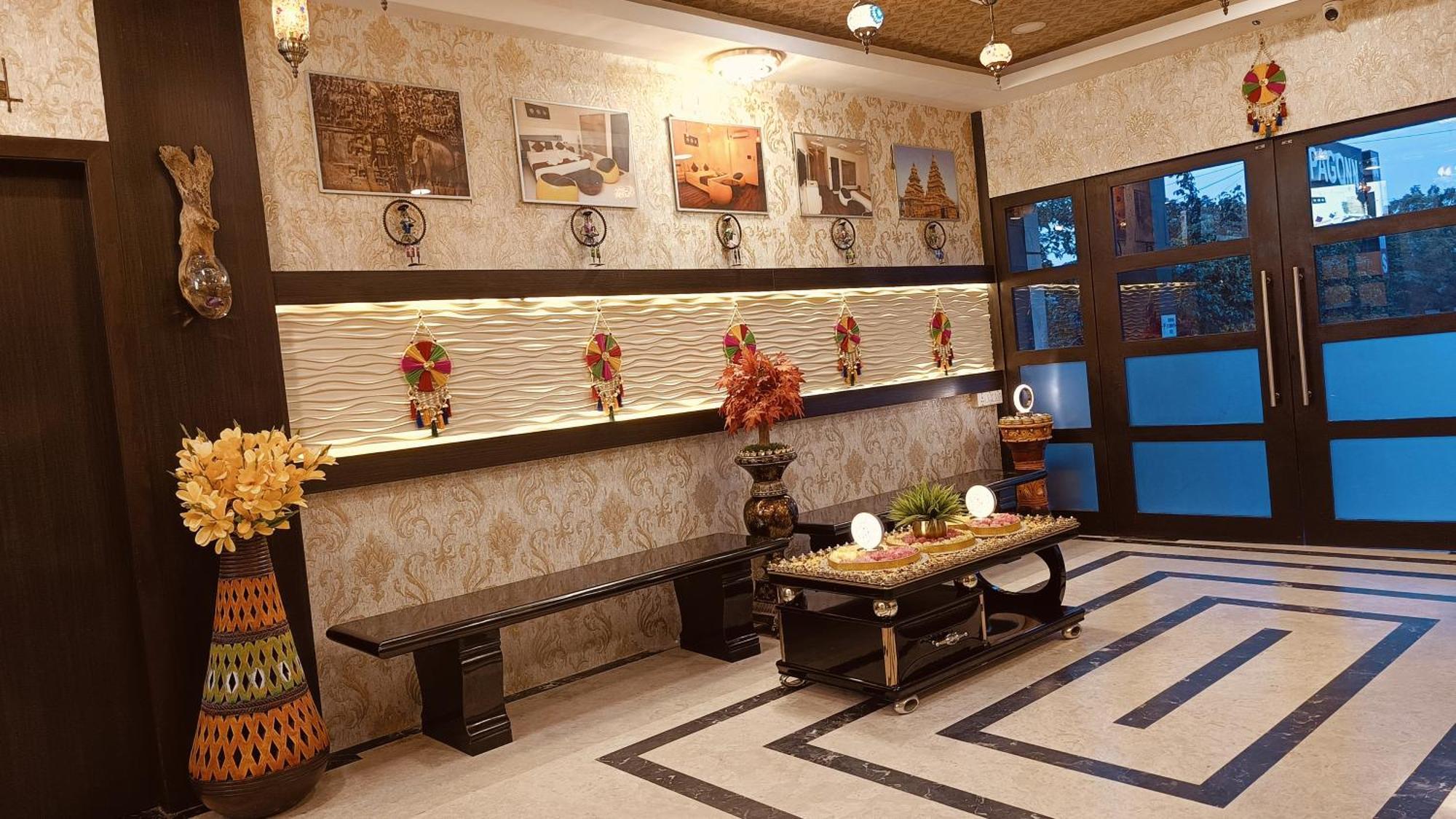 Spago Inn مهاباليبورام المظهر الخارجي الصورة