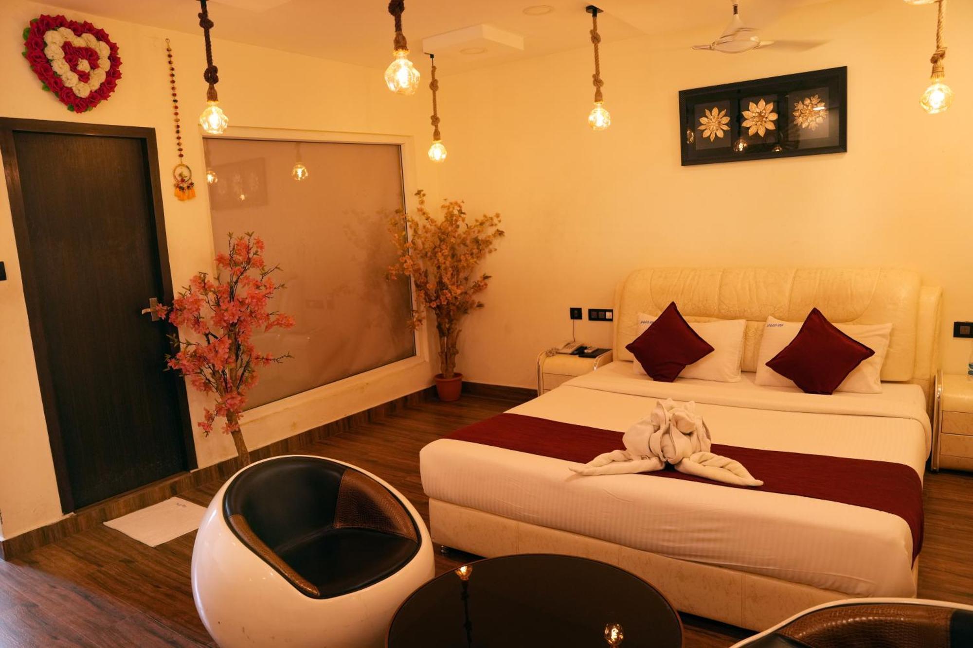 Spago Inn مهاباليبورام المظهر الخارجي الصورة