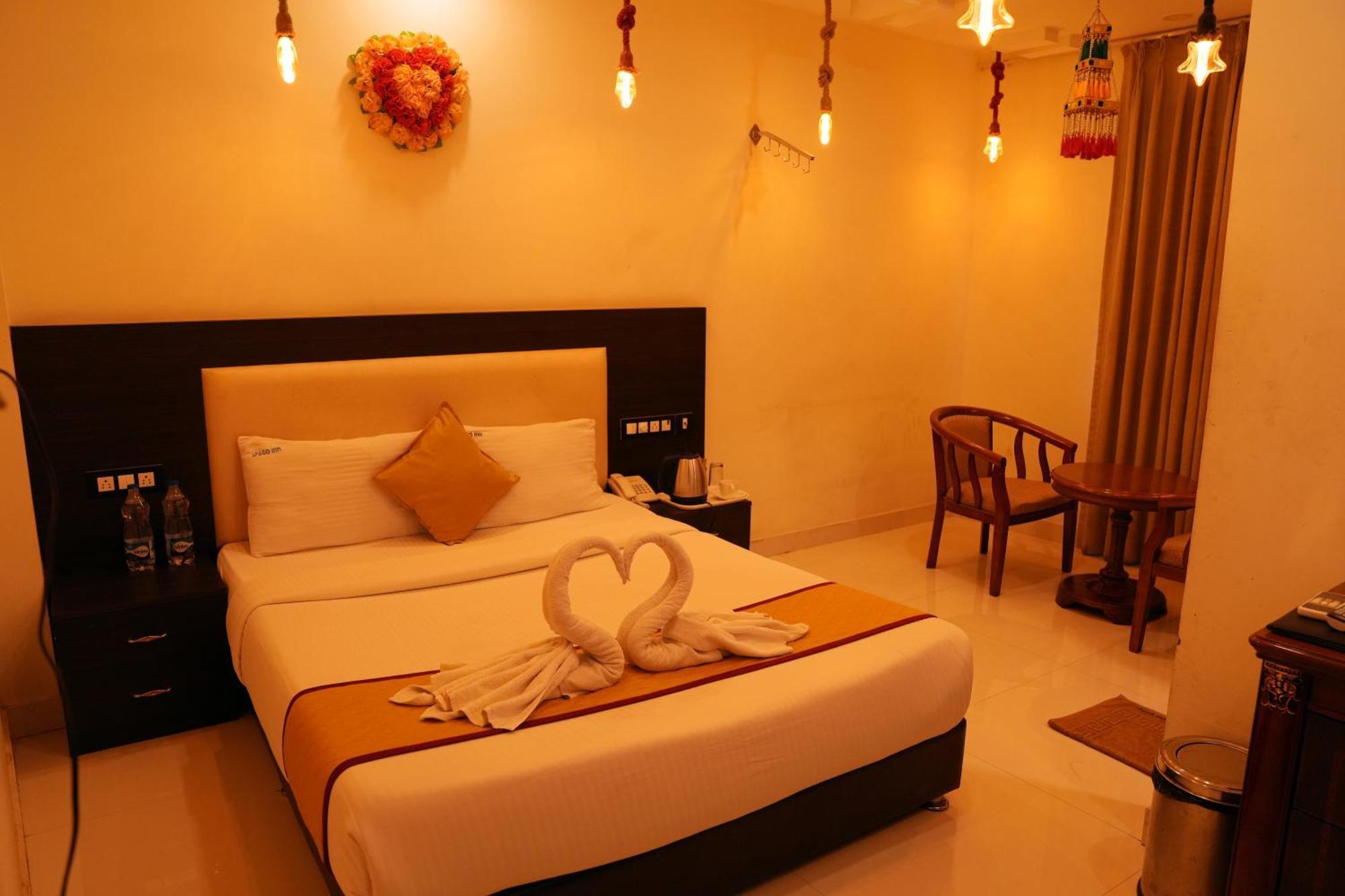 Spago Inn مهاباليبورام المظهر الخارجي الصورة