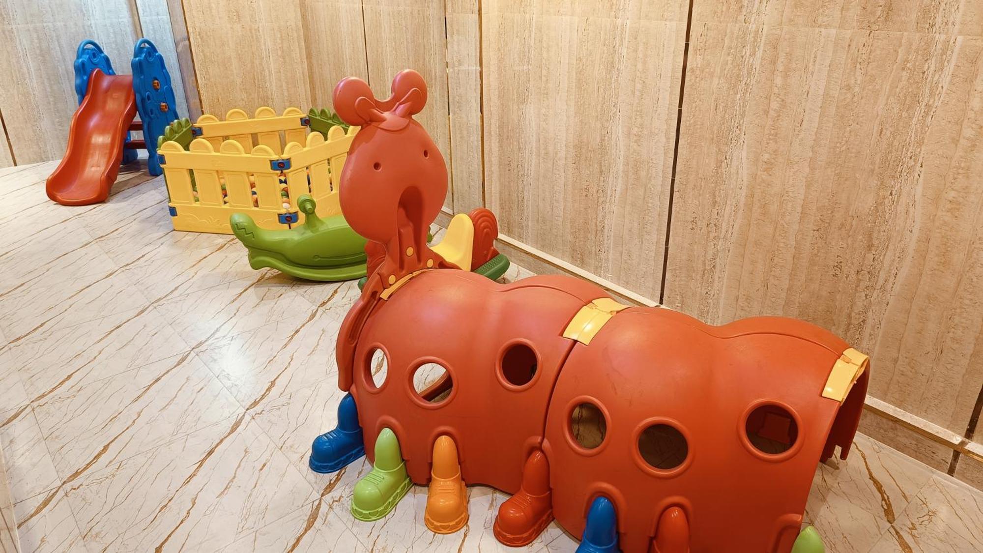Spago Inn مهاباليبورام المظهر الخارجي الصورة